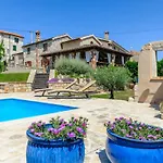 別荘 Valy By Interhome ポレッチ