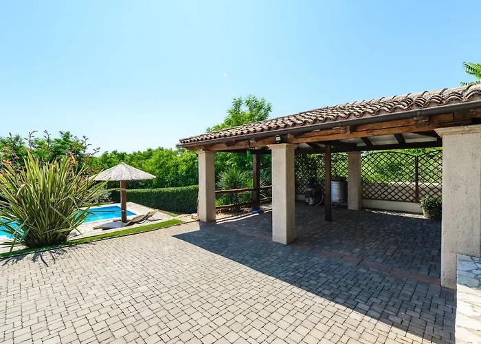 Valy By Interhome Poreč