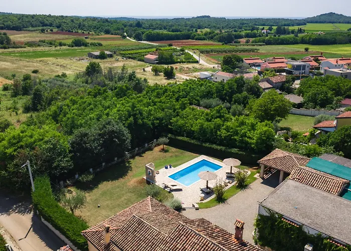 Valy By Interhome Casa vacanze Porec